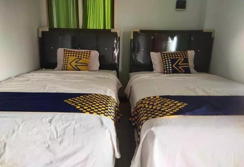 ホテル Spot On 93430 Delta Bnb Residence