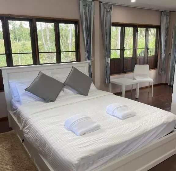 ペンション My Second Home