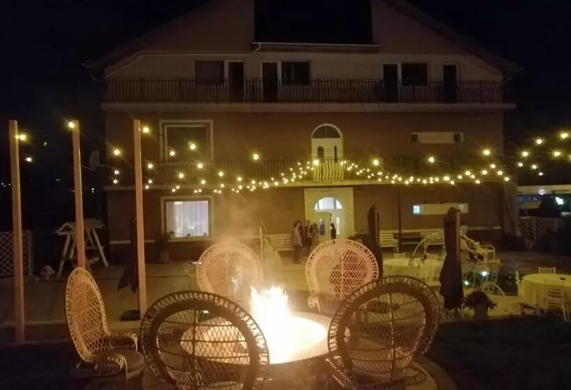 Pensiunea Axe Boutique