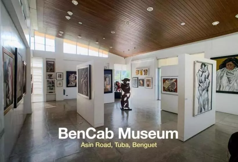 2 Bedroom Unit With Breakfast For 2 Pax