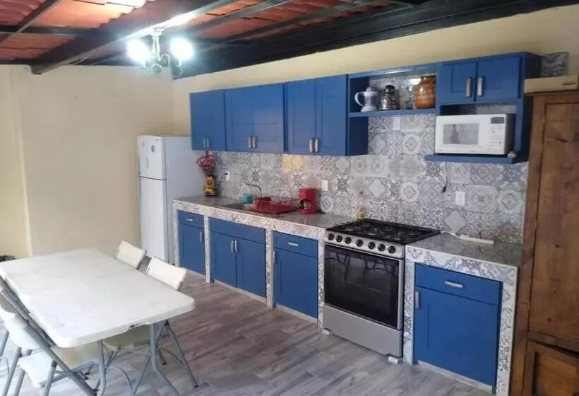 Retkeilymaja El Solar Qro