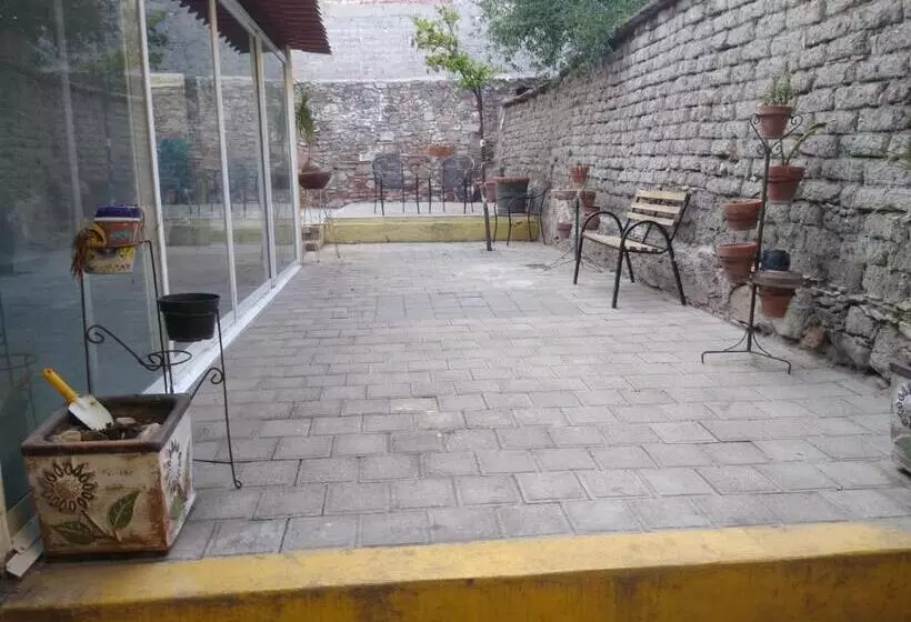Retkeilymaja El Solar Qro