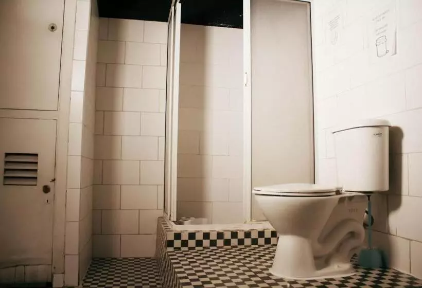 هاستل Hostal Salvador