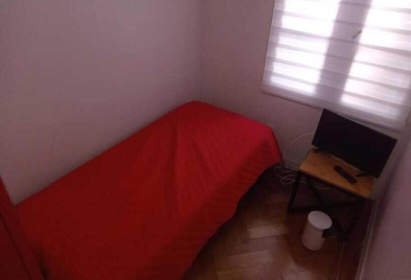 هاستل Hostal Salvador