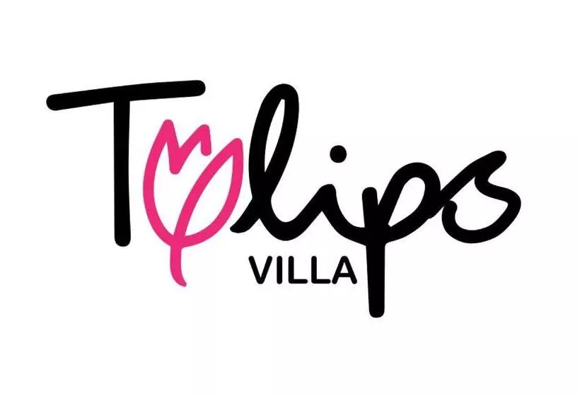 Aamiaismajoitus (B&B) Hikka Tulips Villa