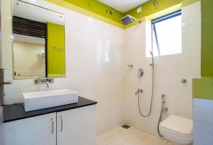 ホテル Aveeno Deluxe