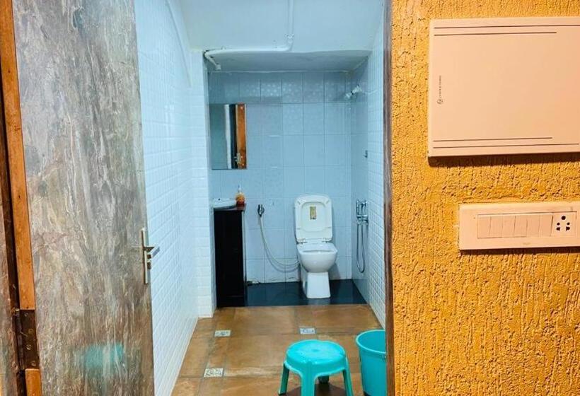 ホテル Aveeno Deluxe