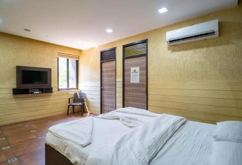 ホテル Aveeno Deluxe