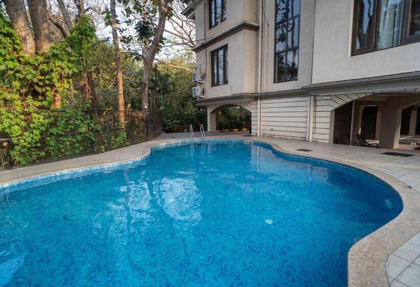 ホテル Aveeno Deluxe