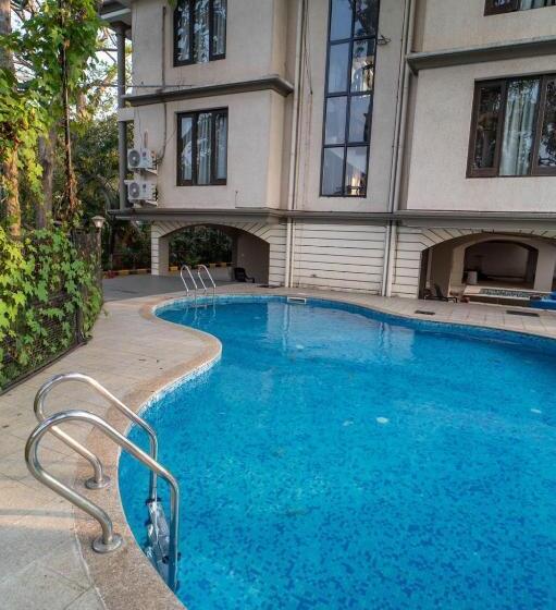 ホテル Aveeno Deluxe