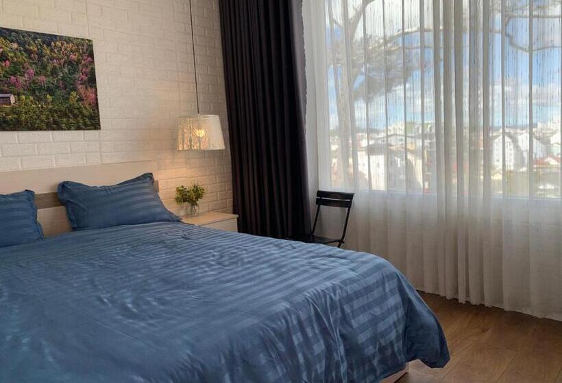 هتل Bồ Công Anh Hostel