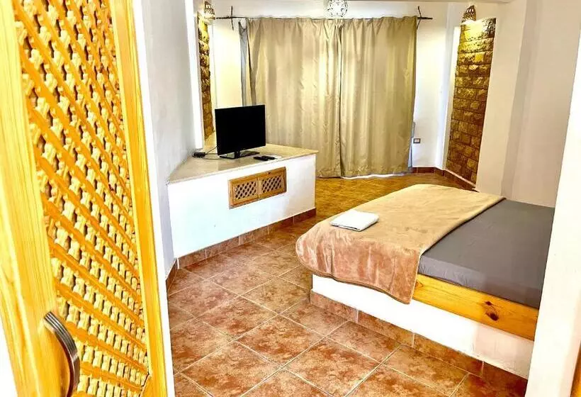 هتل Canyon Dahab Lagona