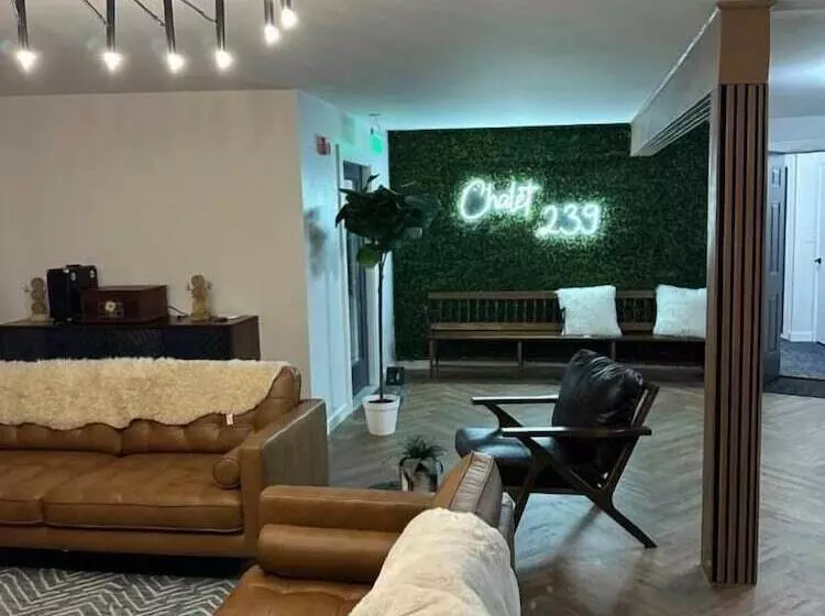 Hotelli Chalet 239 Boutique