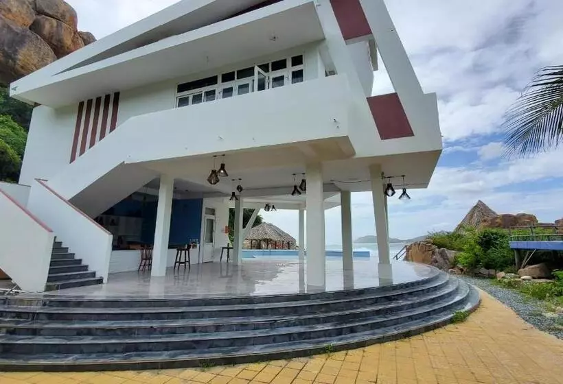 هتل Khu Du Lịch Hang Rái   Ninh Thuận