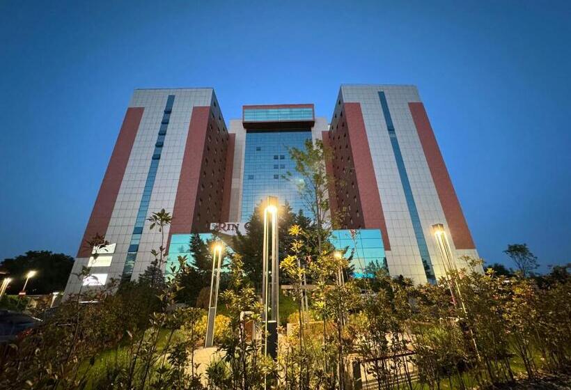 Hotel La Mika  Your Home