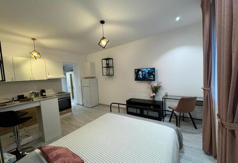 Hotel La Mika  Your Home