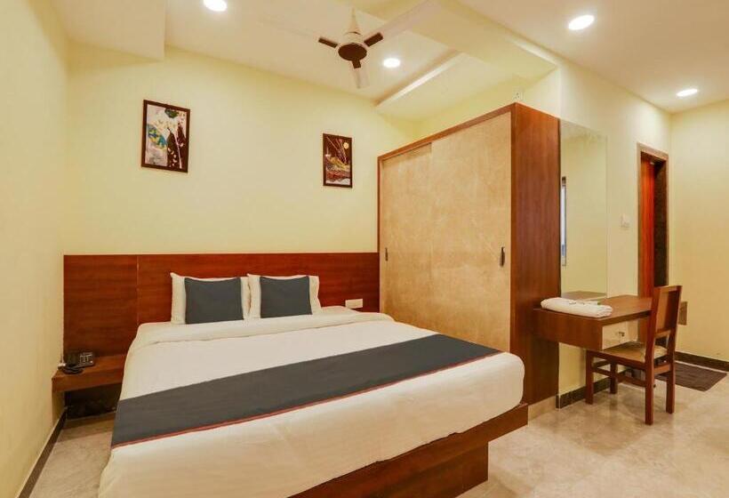 Hotel Collection O Srp Luxurys