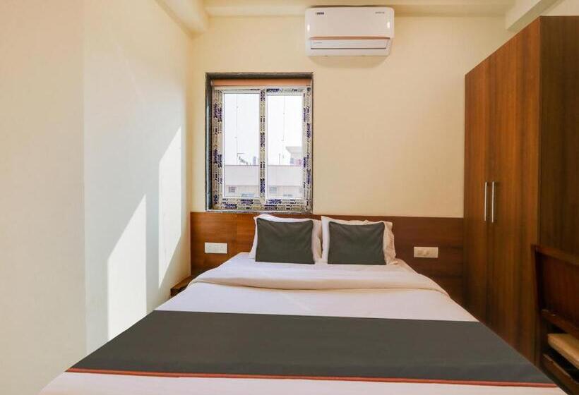 Hotel Collection O Srp Luxurys