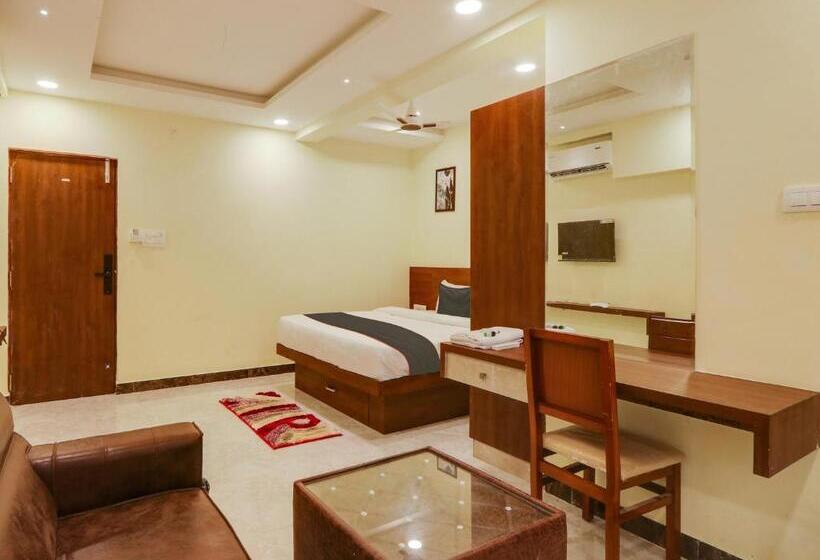 Hotel Collection O Srp Luxurys