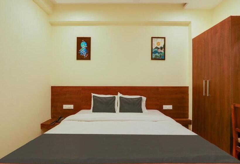 Hotel Collection O Srp Luxurys