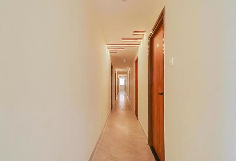 Hotelli Collection O Srp Luxurys