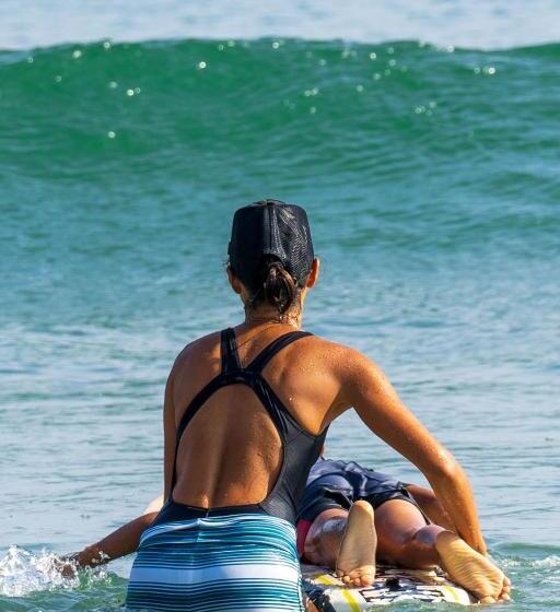 Kite Hotel Máncora Beach & Gym