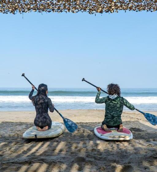 Kite Hotel Máncora Beach & Gym
