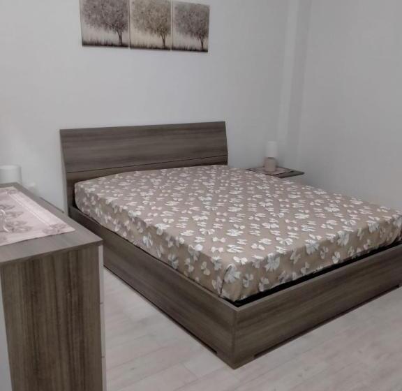 پانسیون Anefé