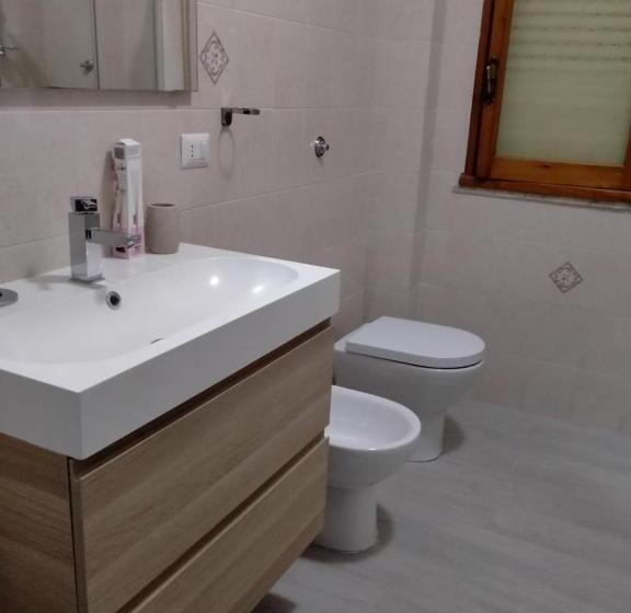 پانسیون Anefé