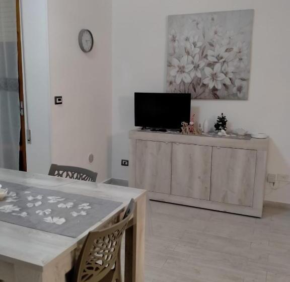 پانسیون Anefé