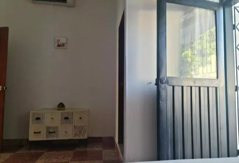 Majatalo Hostal Casa Yare