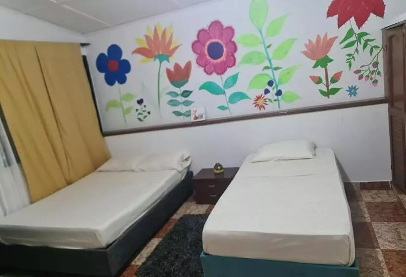Majatalo Hostal Casa Yare