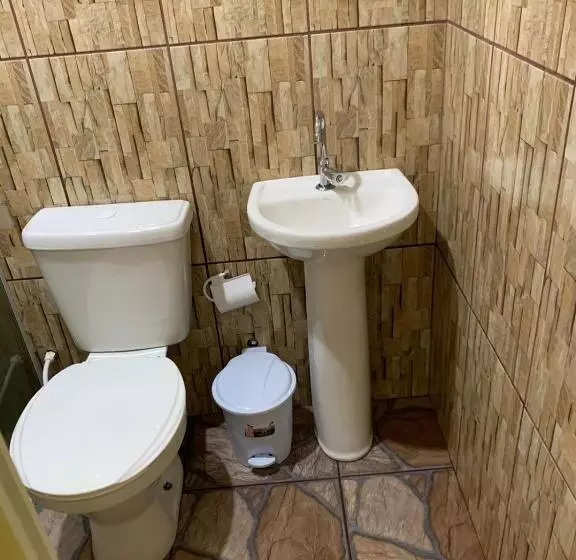 ユースホステル Parati Mirim Kadoshi