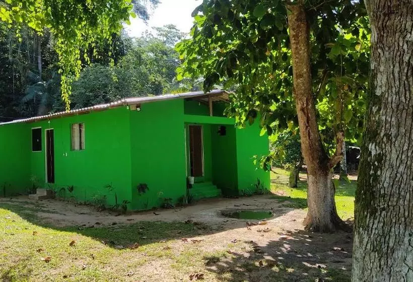 ユースホステル Parati Mirim Kadoshi