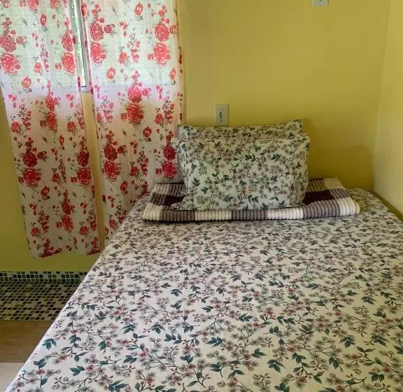 ユースホステル Parati Mirim Kadoshi