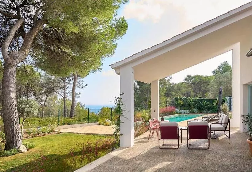 Aamiaismajoitus (B&B) Casa Brisa Boutique Guest House   Gay Men Only