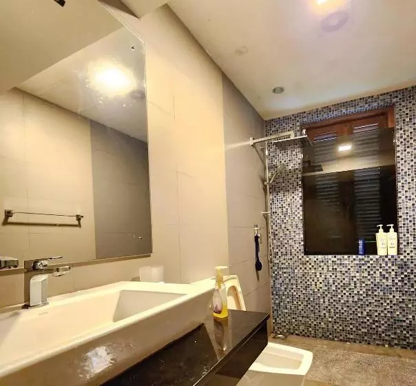 ベッドアンドブレックファースト Cozy Luxury Room With Balcony View !