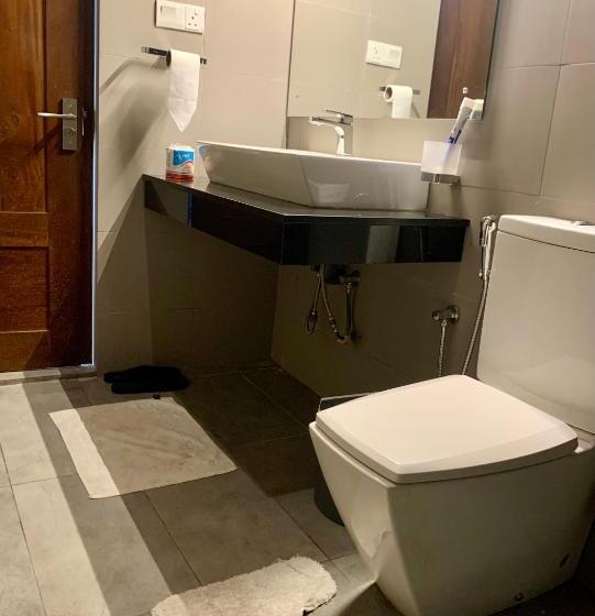 ベッドアンドブレックファースト Cozy Luxury Room With Balcony View !