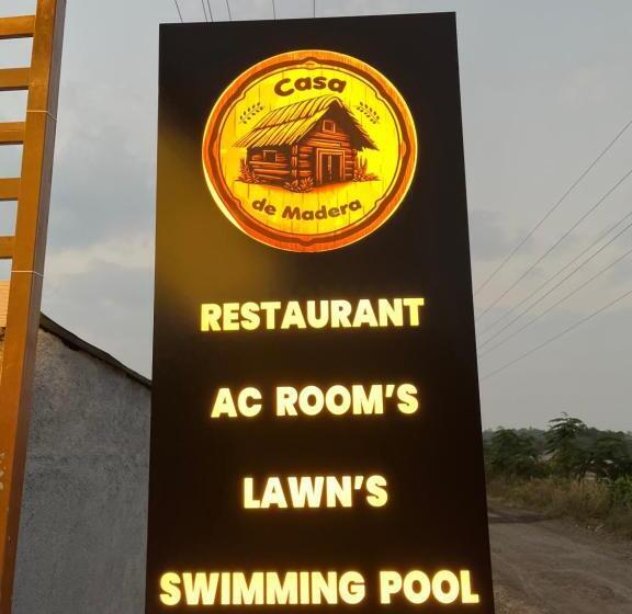 Casa De Madera Resort