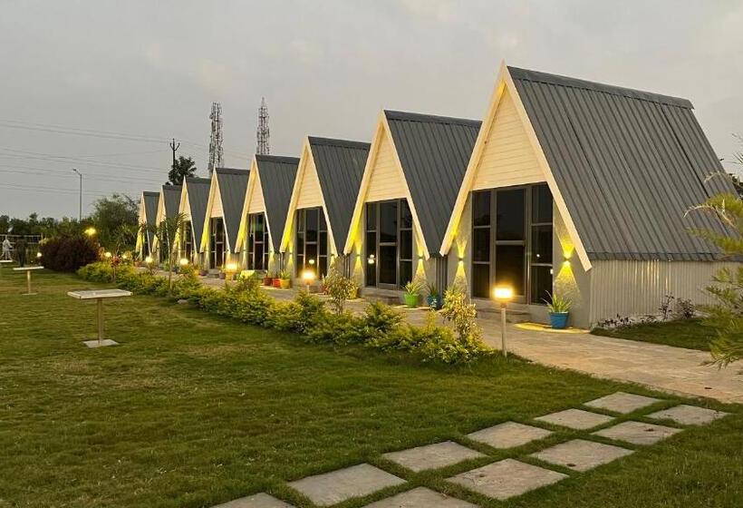 Casa De Madera Resort