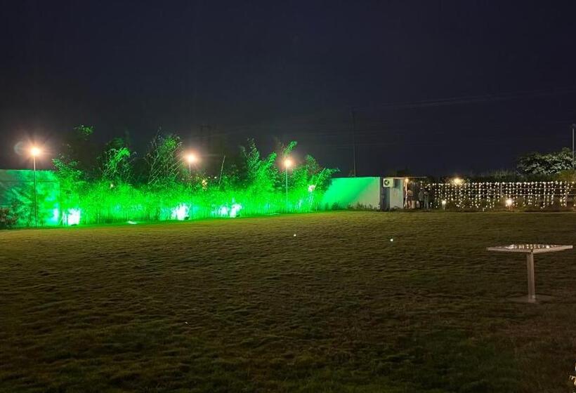 Casa De Madera Resort