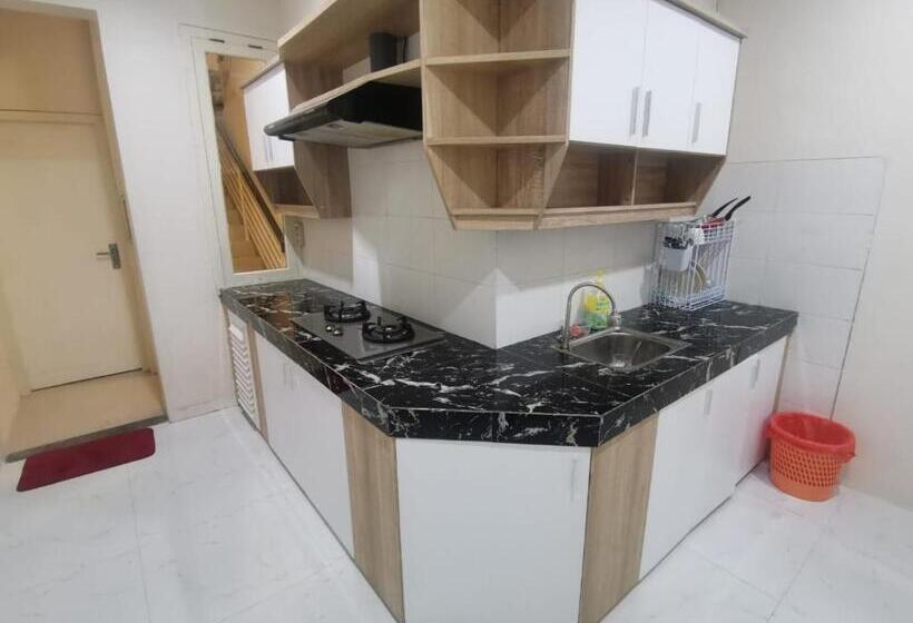 Капсульный Oтель Autumn Living