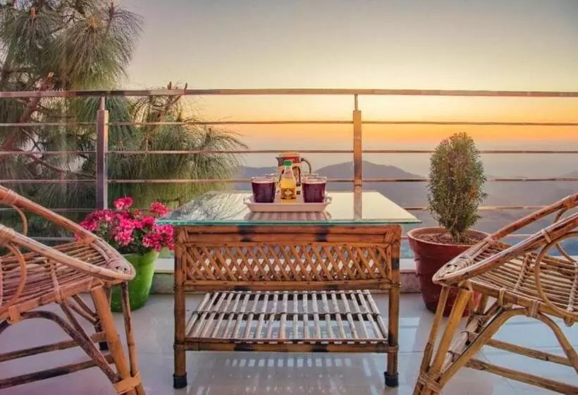 Hotelli Him Hilton Luxury