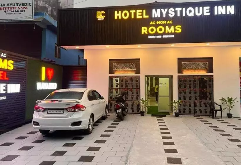 ホテル Mystique Inn Wayanad