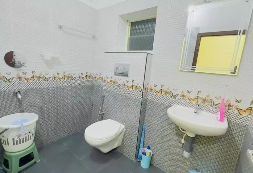 ホテル Mystique Inn Wayanad