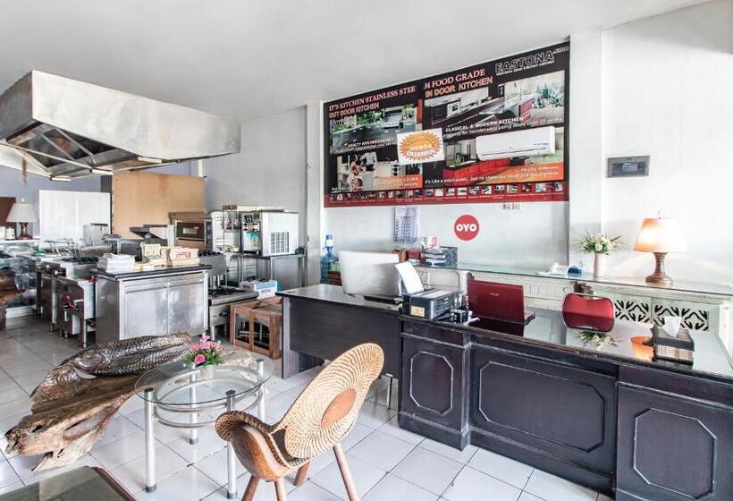 호텔 Bunk Bed Bali Near Sanur Mitra Reddoorz