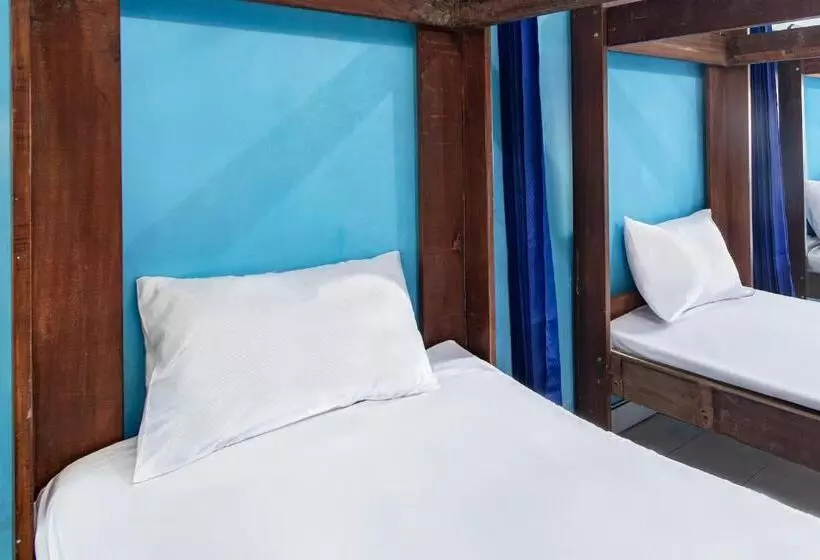 ホテル Bunk Bed Bali Near Sanur Mitra Reddoorz
