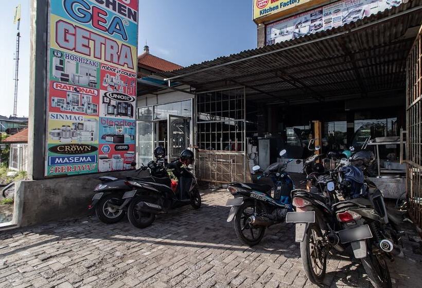 호텔 Bunk Bed Bali Near Sanur Mitra Reddoorz