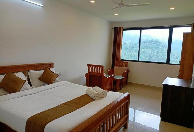Hotel Silver Munnar