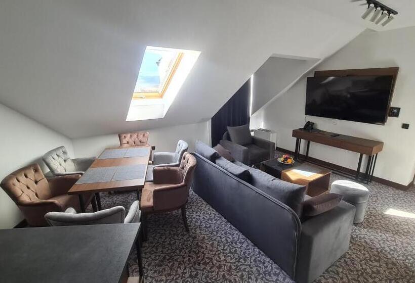 هتل Sunny Mountain Apartment   Zlatibor, Serbia   Spa & Wellness Center